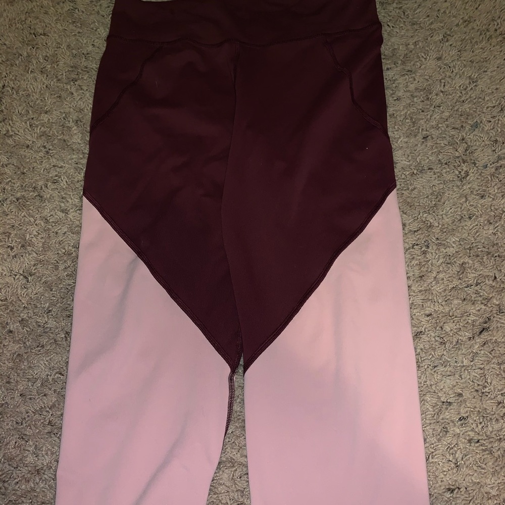 Maroon and Pink Active Capri